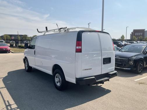 2022 Chevrolet Express 2500 Work Van