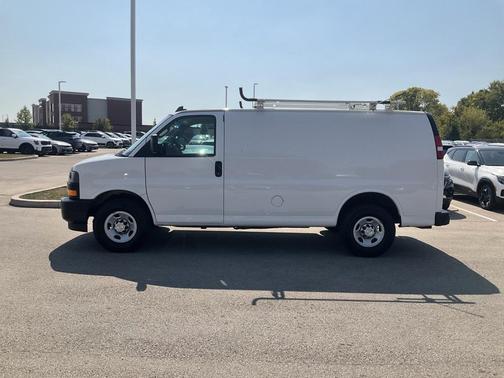 2022 Chevrolet Express 2500 Work Van