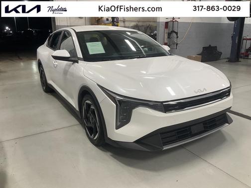 2025 Kia K4 EX