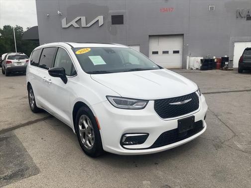 2024 Chrysler Pacifica Limited