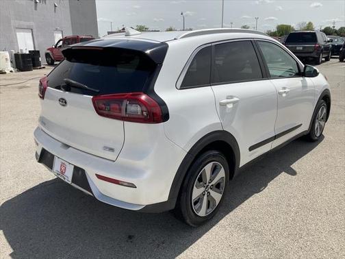 2017 Kia Niro LX