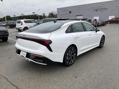 2025 Kia K5 EX