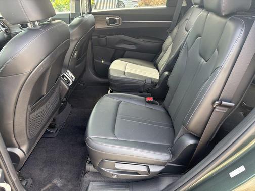 Aruba Green 2023 Kia Sorento EX