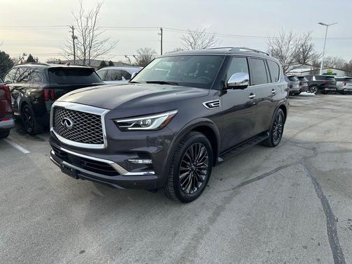 2023 INFINITI QX80 Sensory
