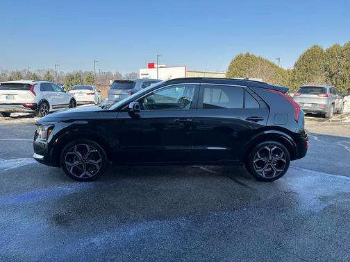 2023 Kia Niro Touring
