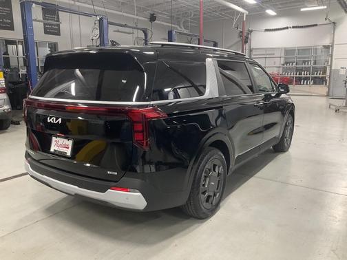 2026 Kia Carnival Hybrid EX