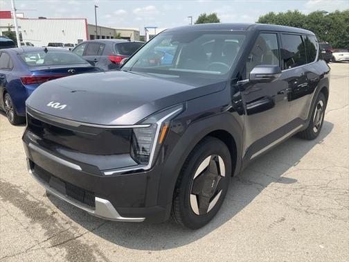 2026 Kia EV9 Light Long Range