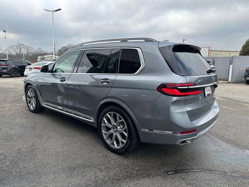 2024 BMW X7 xDrive40i