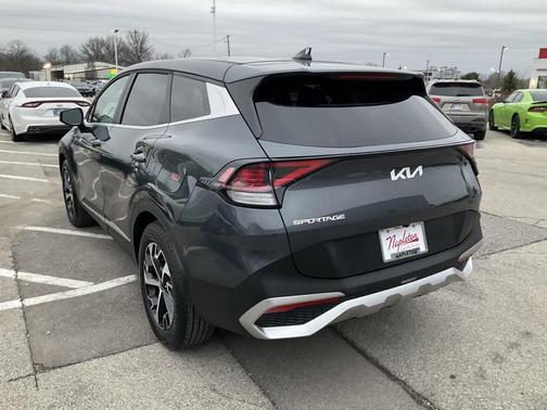 2025 Kia Sportage EX