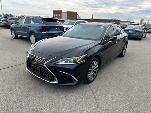 2021 Lexus ES 250 Base