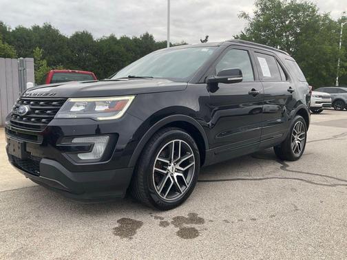 Shadow Black 2017 Ford Explorer sport