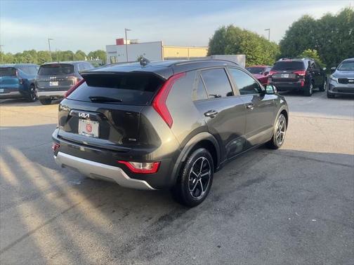 2025 Kia Niro EX