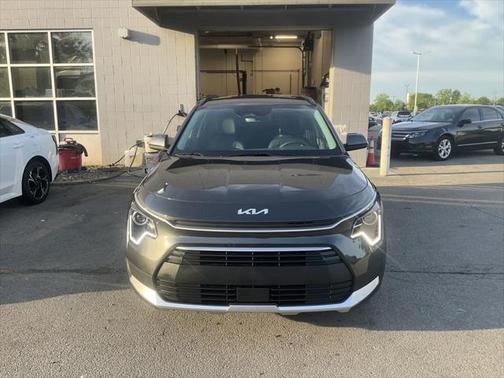 2025 Kia Niro EX