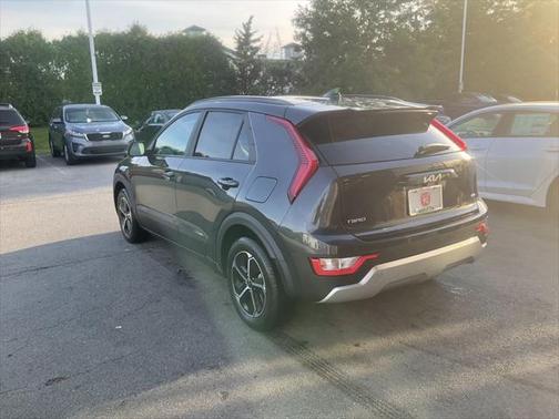 2025 Kia Niro EX