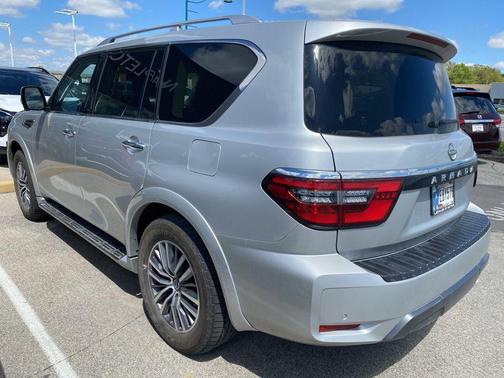 Brilliant Silver Metallic 2024 Nissan Armada SL