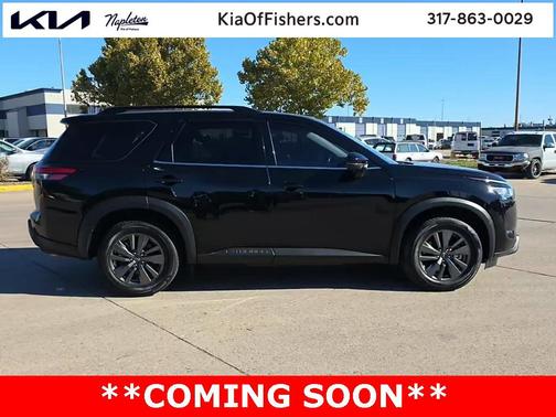 2022 Nissan Pathfinder SV 4WD