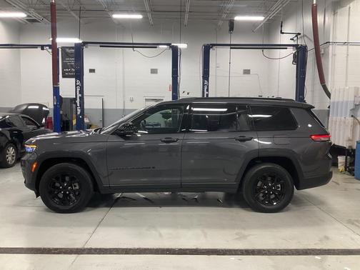 2024 Jeep Grand Cherokee L Altitude