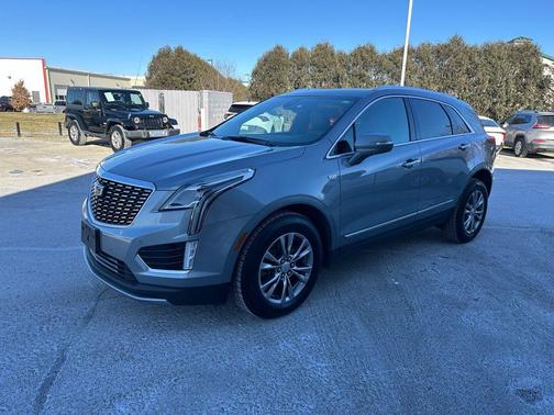 2023 Cadillac XT5 Premium Luxury