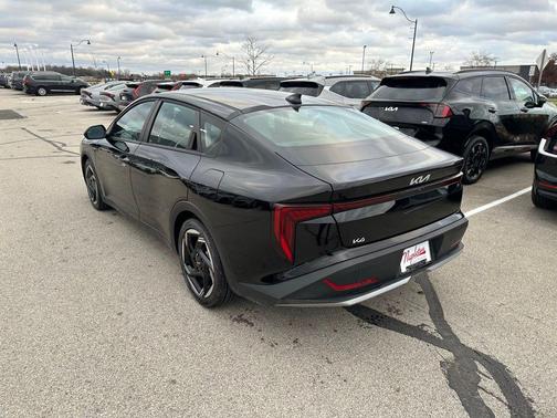 2025 Kia K4 EX