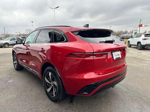 2024 Jaguar F-PACE P250 R-Dynamic S