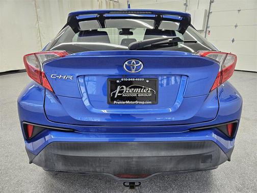 Blue Eclipse Metallic 2018 Toyota C-HR XLE Premium