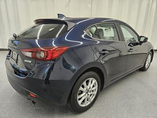 2015 Mazda Mazda3 i Grand Touring