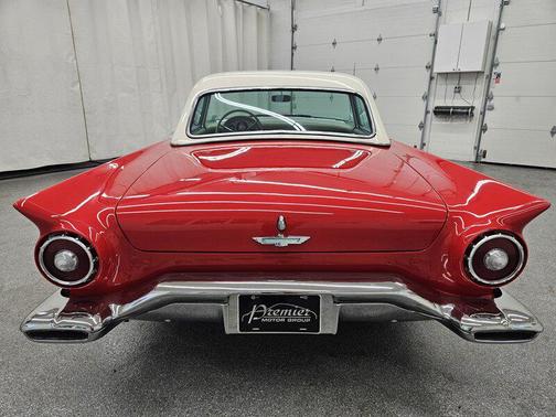 1957 Ford Thunderbird Base
