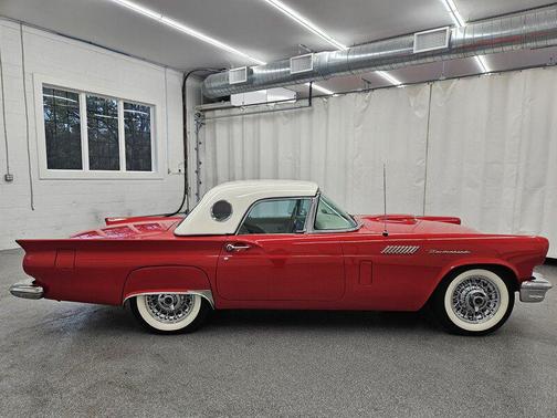 1957 Ford Thunderbird Base