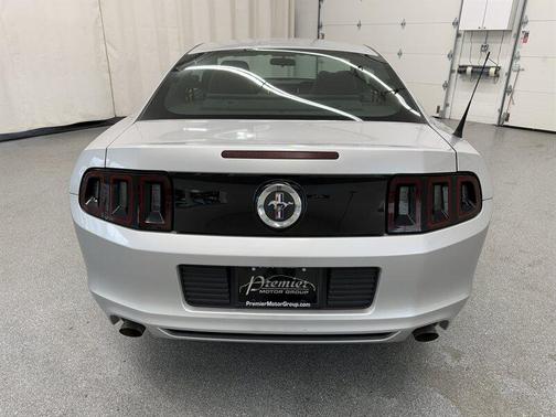 Ingot Silver Metallic 2014 Ford Mustang V6