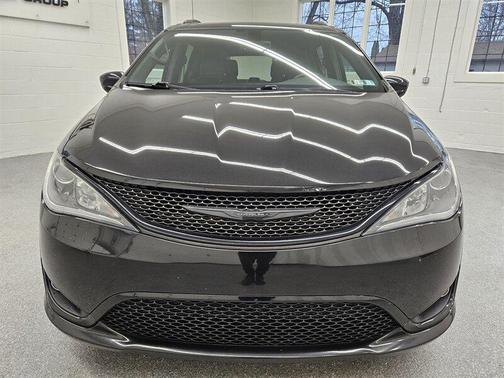 2019 Chrysler Pacifica Touring-L Plus