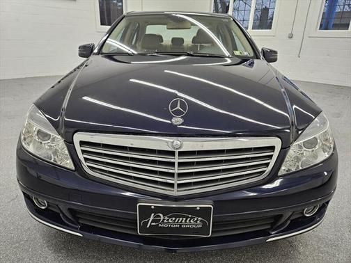 2011 Mercedes-Benz C-Class C 300 4MATIC Luxury