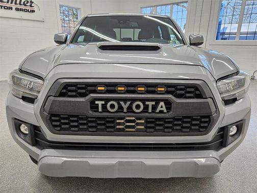 2018 Toyota Tacoma TRD Sport