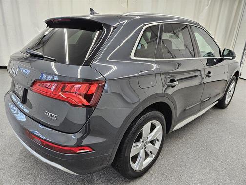 2018 Audi Q5 2.0T Premium Plus