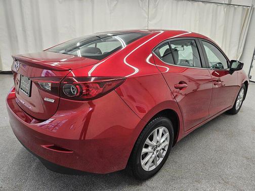 2016 Mazda Mazda3 i Touring