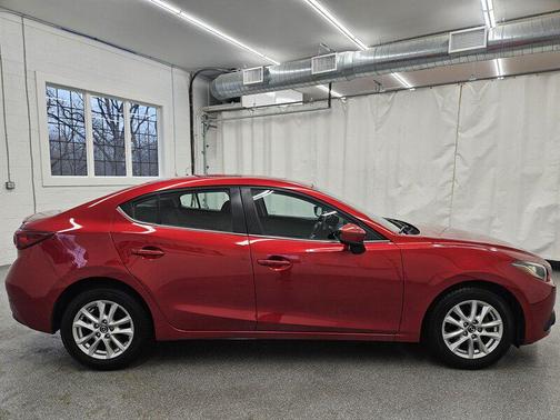 2016 Mazda Mazda3 i Touring