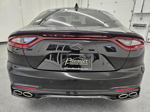 2018 Kia Stinger Base