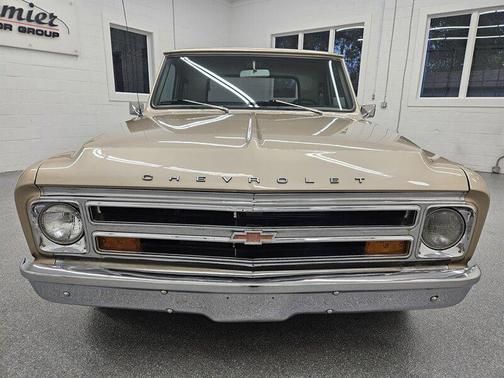 1967 Chevrolet C10/K10 Base