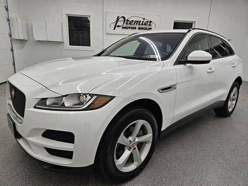 2018 Jaguar F-PACE 25t Premium
