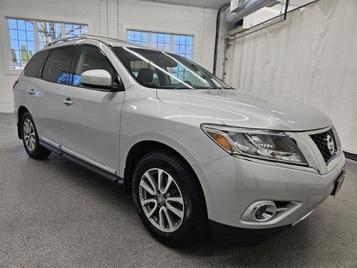 2014 Nissan Pathfinder SL