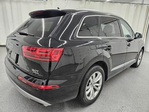 2017 Audi Q7 3.0T Premium