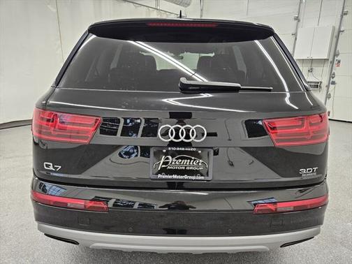 2017 Audi Q7 3.0T Premium