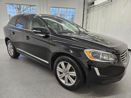 2017 Volvo XC60 T5 Inscription