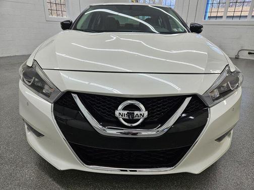 2018 Nissan Maxima 3.5 SR