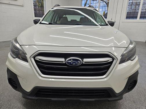 2018 Subaru Outback 2.5i