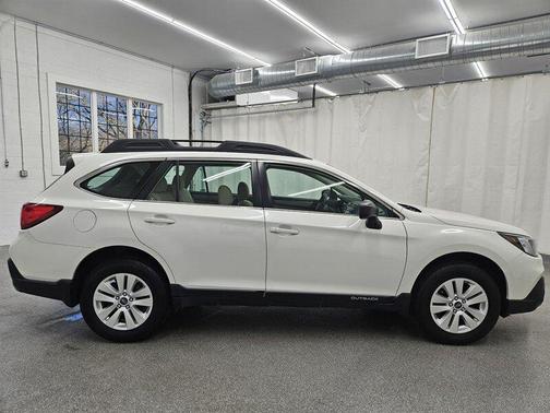 2018 Subaru Outback 2.5i