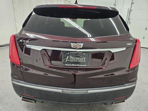 2017 Cadillac XT5 Base