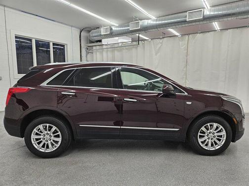 2017 Cadillac XT5 Base