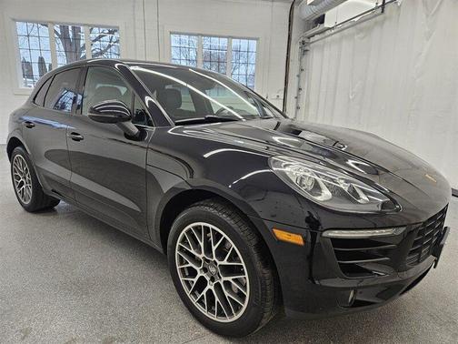 2017 Porsche Macan S