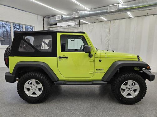 2016 Jeep Wrangler Sport