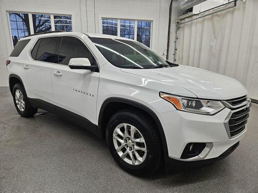 2020 Chevrolet Traverse LT Cloth